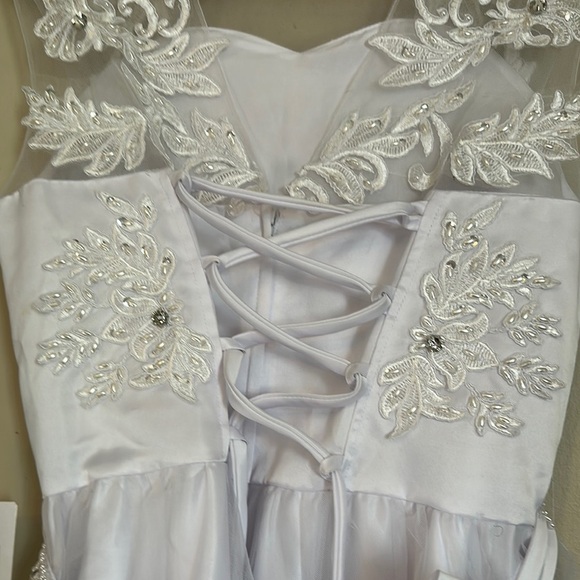 Angels White Sleeveless Scoop Neck Sundress - Picture 3 of 13